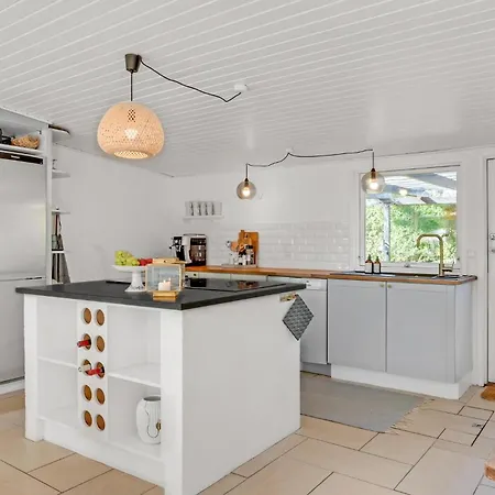 3 Bedroom Amazing In Vejby